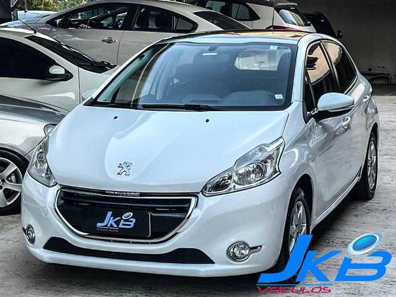 PEUGEOT 208 1.5 ALLURE 8V FLEX 4P MANUAL PEUGEOT 208 1.5 ALLURE 8V FLEX 4P MANUAL